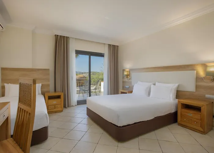 Eden Roc Hotel & Spa By Brava Hoteles
